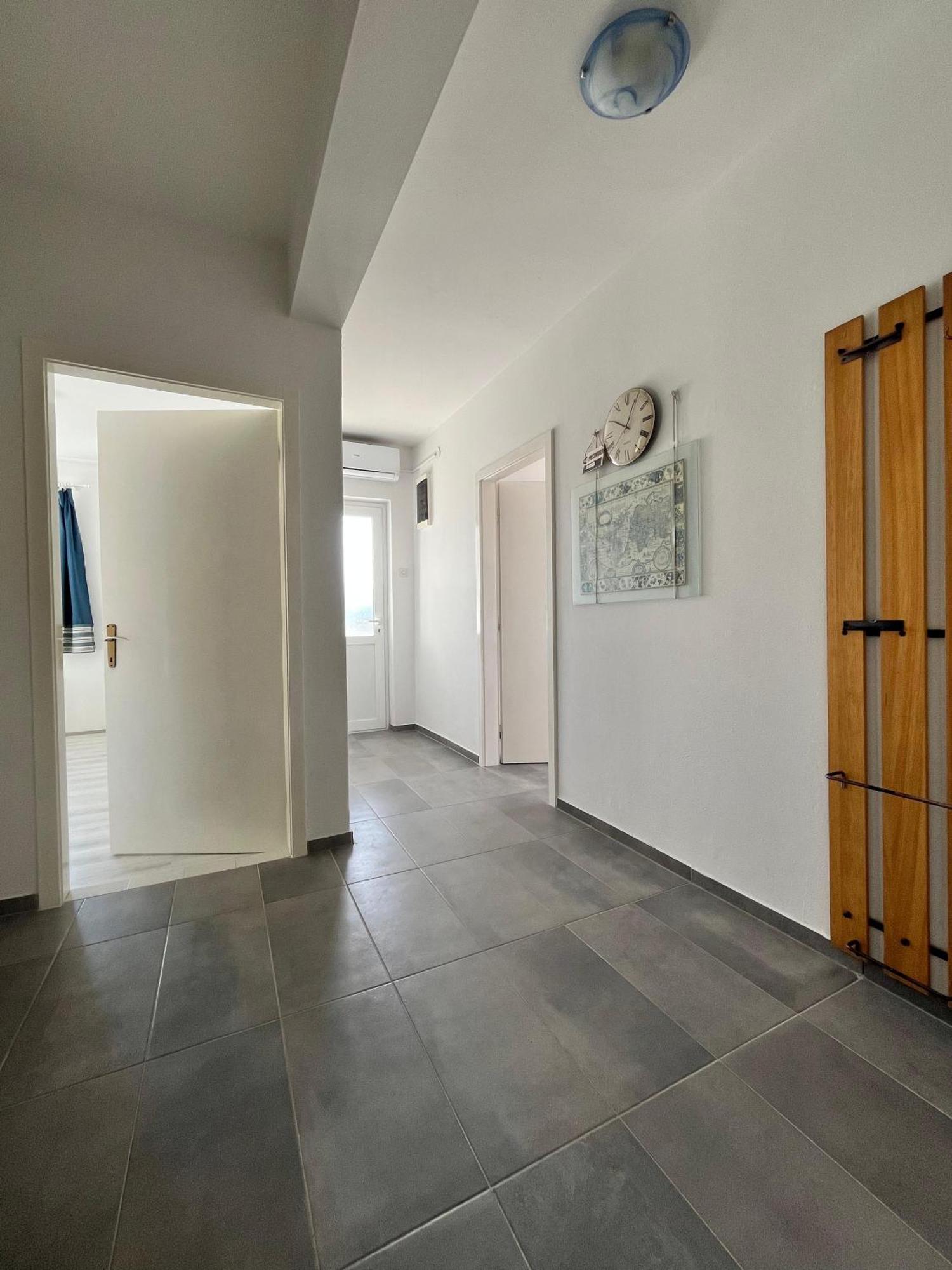 Apartments Peronja Jelsa Seafront ภายนอก รูปภาพ